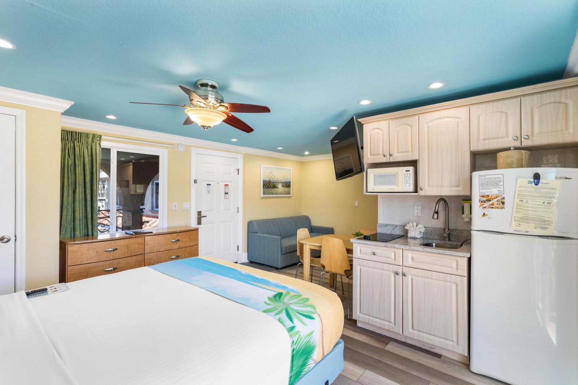 Bayview Plaza Waterfront Resort St. Pete Beach Quarto foto